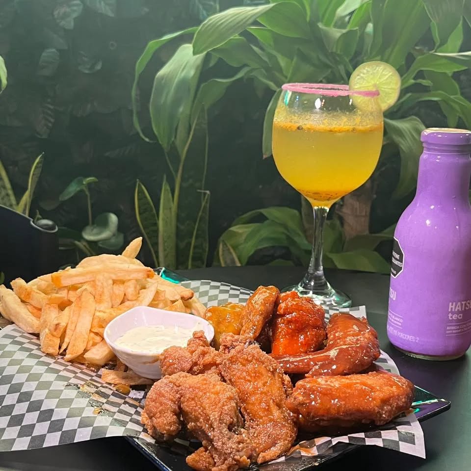 Crispy and Flavourful Oven-Baked Chicken Wings 3 458179468 1040940347709668 3359895147811223458 n
