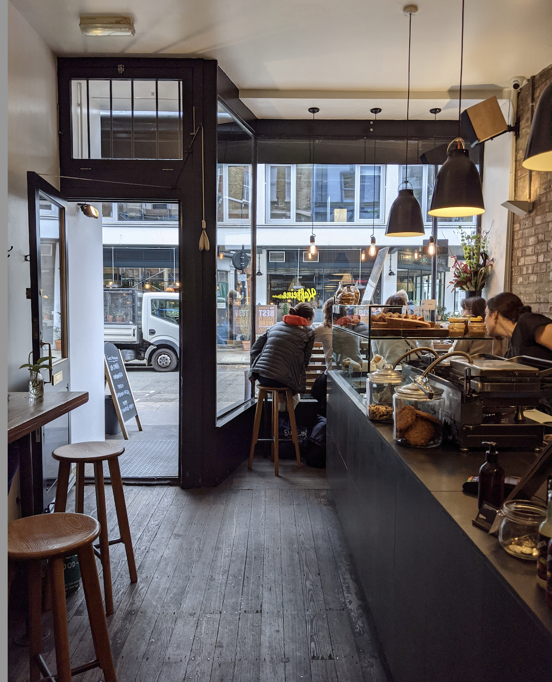 Coffee Shops In London: A Guide to the Capital’s Best Cafés 2 Coffee Shops in london image