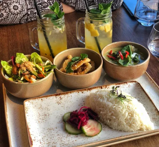 Best Halal Restaurants in London: A Comprehensive Guide 4 WhatsApp Image 2018 12 18 at 03.31.35 1024x946 1