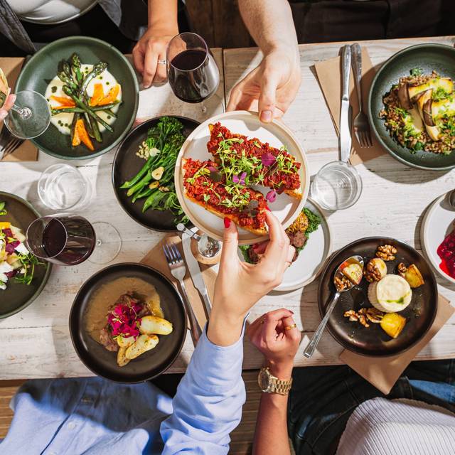 Best Restaurants in Hampstead: A Complete Culinary Guide 7 78823709