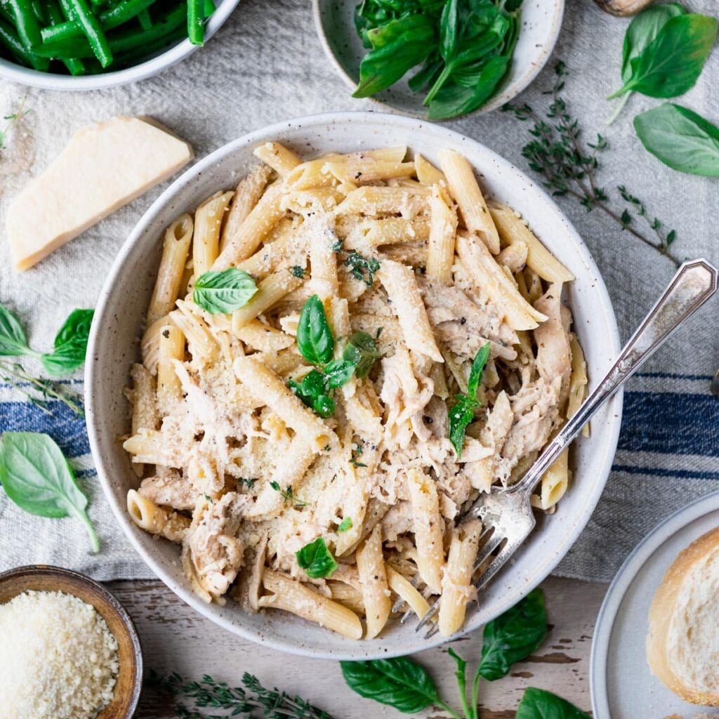 Crockpot Garlic Parmesan Chicken Pasta image