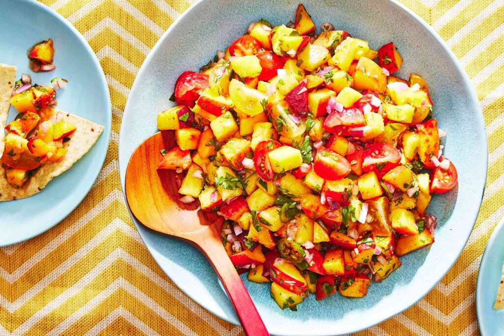 Make Fresh Peach Salsa
