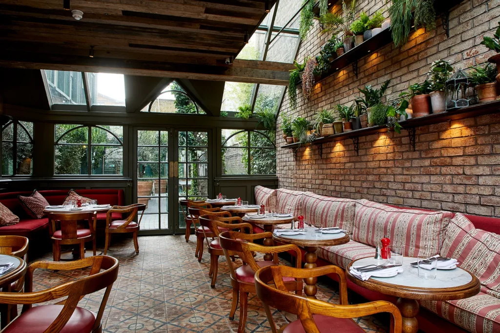Best Restaurants Notting Hill: Discover the Area’s Culinary Gems 2 Best Restaurants Notting Hill image