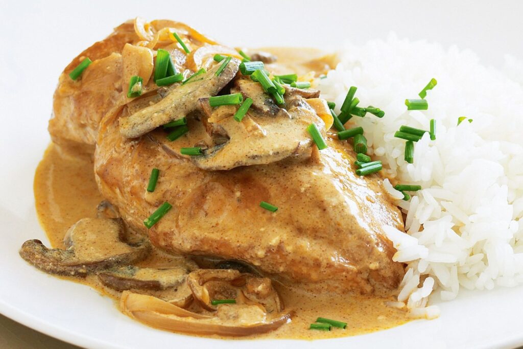 Chicken Stroganoff: A Creamy Comfort Food Classic 1 Chicken Stroganoff image