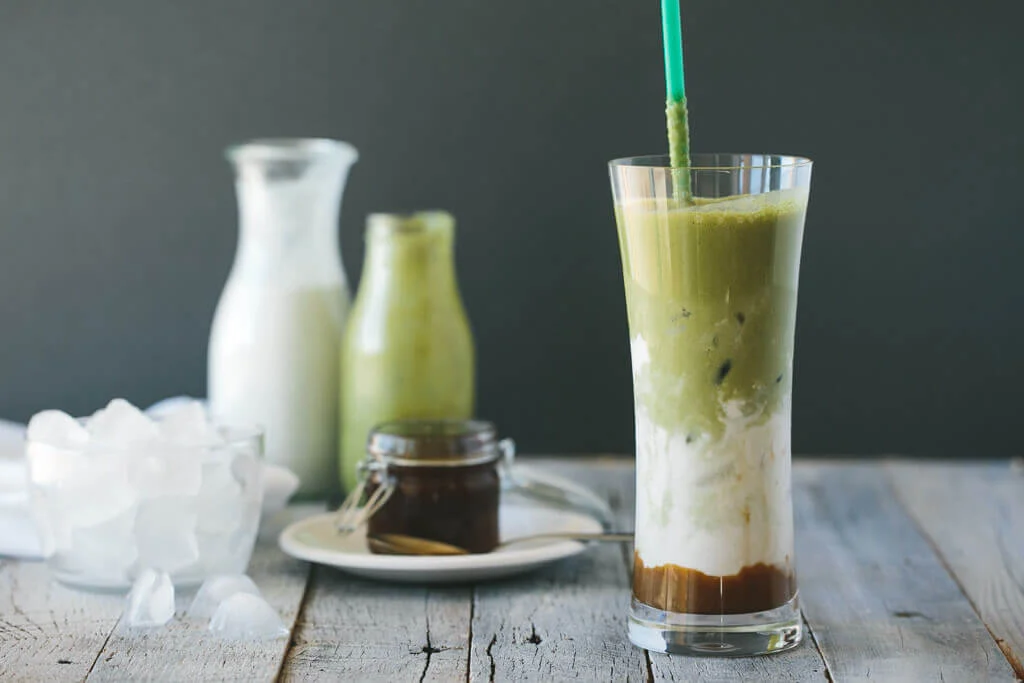Make an Iced Matcha Latte with Coconut Milk