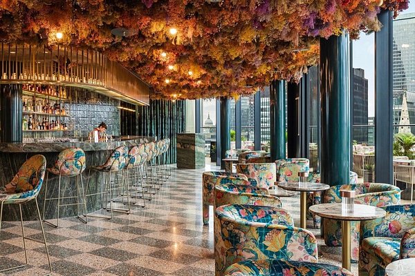 City of London Restaurants: A Culinary Journey Through the Heart of the Capital 3 interior of florattica