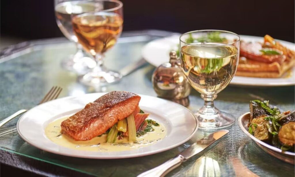 Best Pre-Theatre Dinner in London: Where to Dine Before a Show 6 pre theatre dinner london jpg