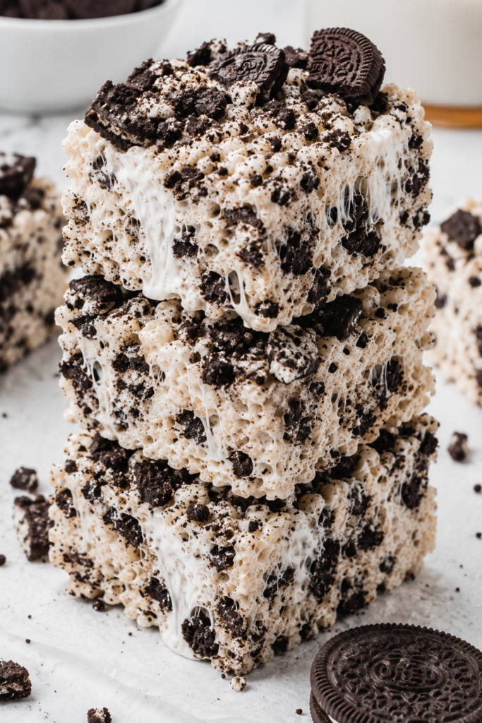 17 Buttery Rice Krispie Treats Recipe Ideas That Stay Soft, Gooey, and Irresistible 7 ChatGPT Image May 14 2026 10 51 53 AM 1