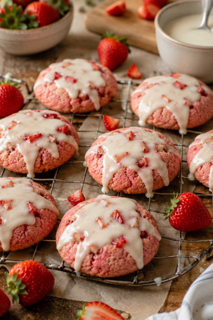 20 Strawberry Cheesecake Cookies Recipes That Actually Taste Like Cheesecake 16 image 691