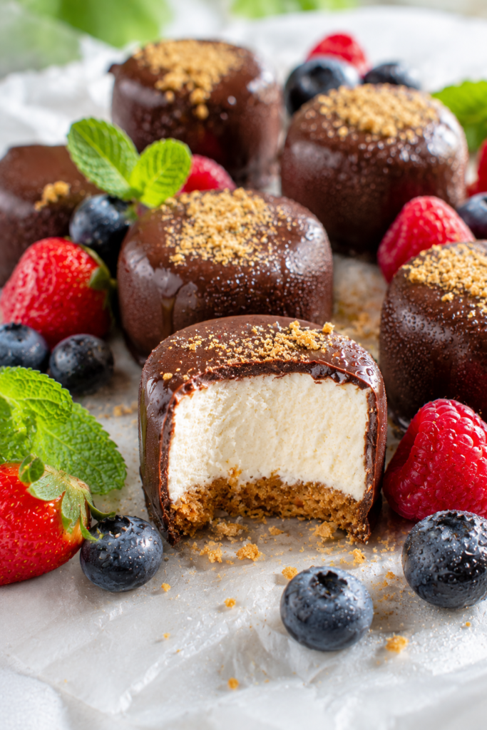 24 Summer Cheesecake Ideas That Actually Hold Up in the Heat 17 image 66