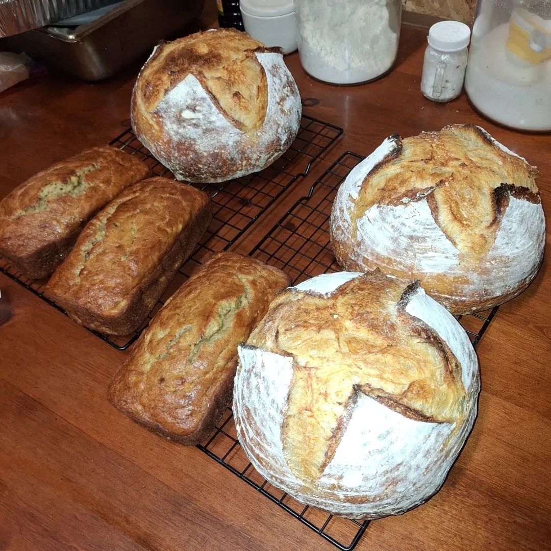 amish cinnamon bread image